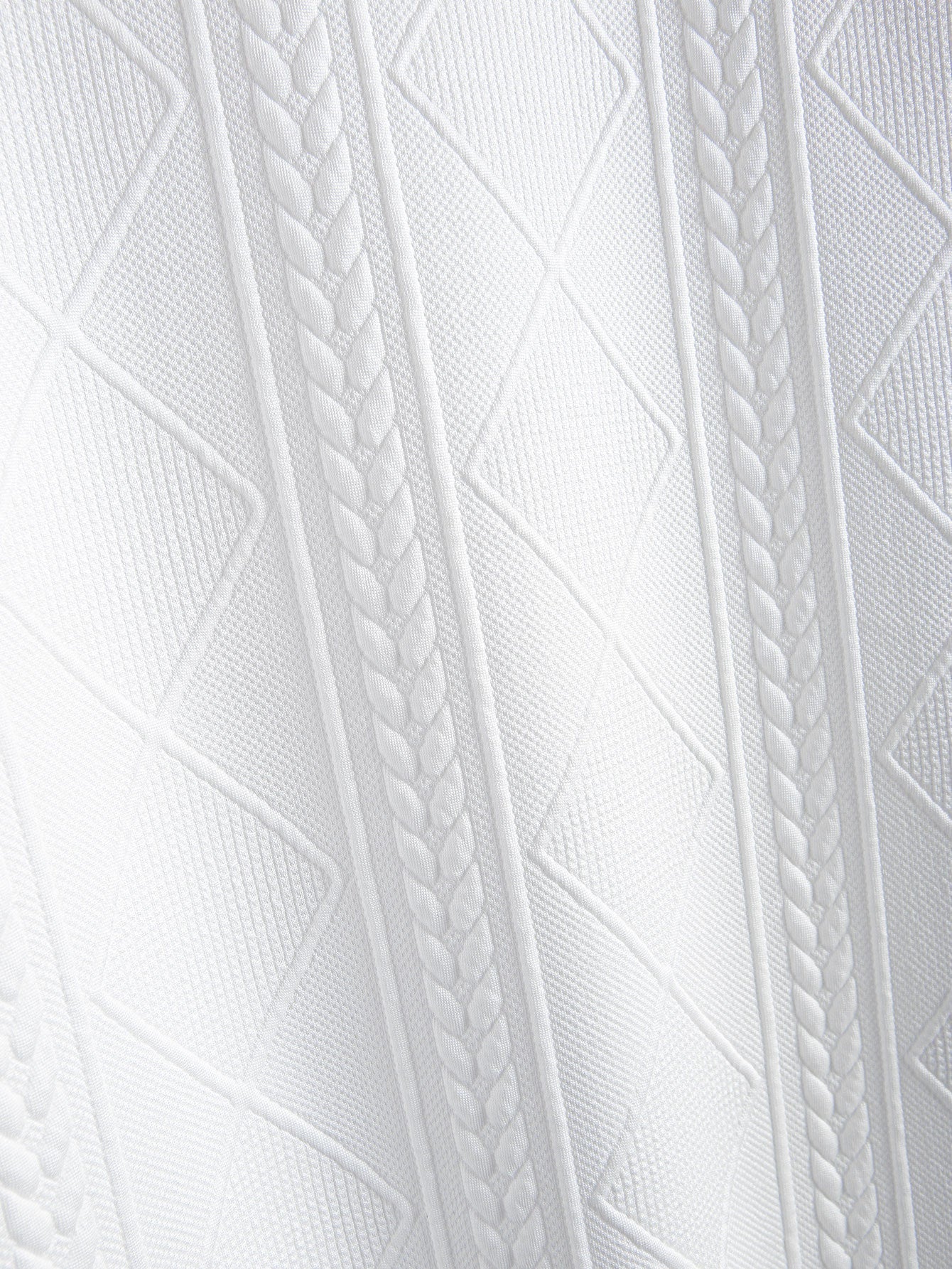 Short Sleeve Geometric Jacquard Arc Hem T-Shirt - T-Shirts